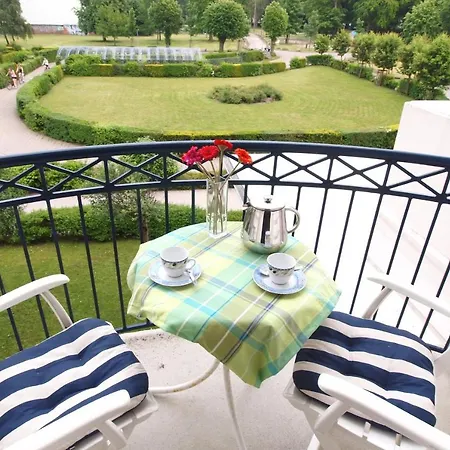 Haus Am Park 24 * Kuehlungsborn